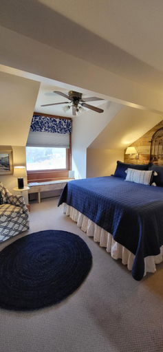 Bedroom 3, Bross Hotel B & B, Delta