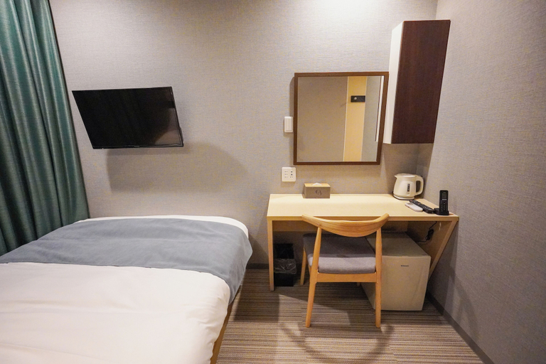 Bedroom 3, The GALA Hotel Umeda, Osaka