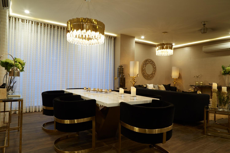 Food & Drinks 4, Casa Reina Luxury Apartment, Lahore