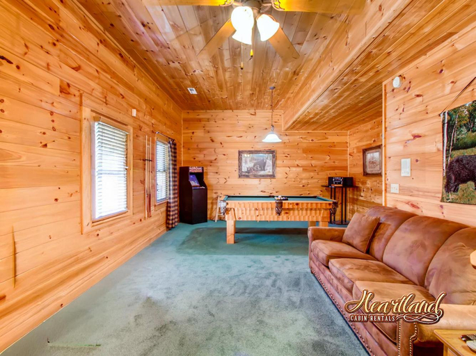 Others 3, License to Chill, Sevier