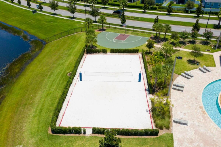 Exterior & Views 1, Spacious, Beautiful 3-BR Condo, Prime Location, Osceola