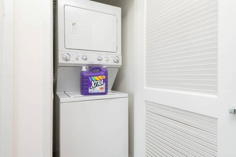 Interior 5, Private Suites Near LAX and SoFi Stadium, Los Angeles