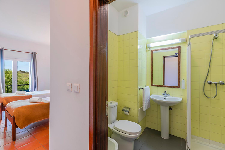 Bathroom 3, Hi Almograve - Pousada de Juventude, Odemira