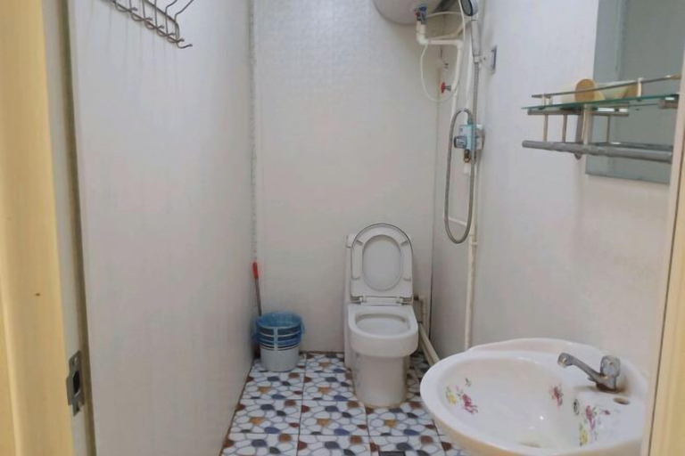 Bathroom 3, Laoting Warm Villa, Tangshan
