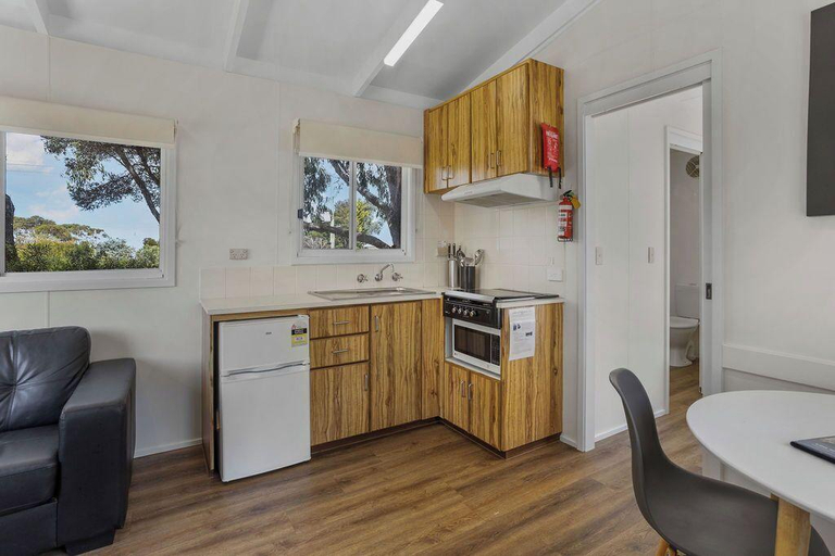 Others 5, Pet Friendly Stays - BIG4 Aireys Inlet, Surf Coast - West