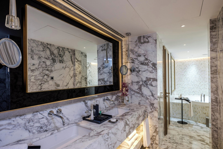 Bathroom 5, Parklane, A Luxury Collection Resort & Spa, Limass