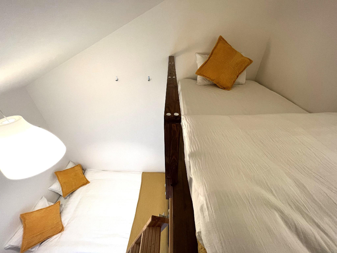 Bedroom 2, Naos House USJ 3 New open 一軒家貸切, Osaka