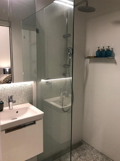 4, Duffotel Paddington LUXE 1-Bedroom Apartment, Sydney