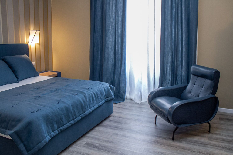 Bedroom 4, Don Franco, Bari