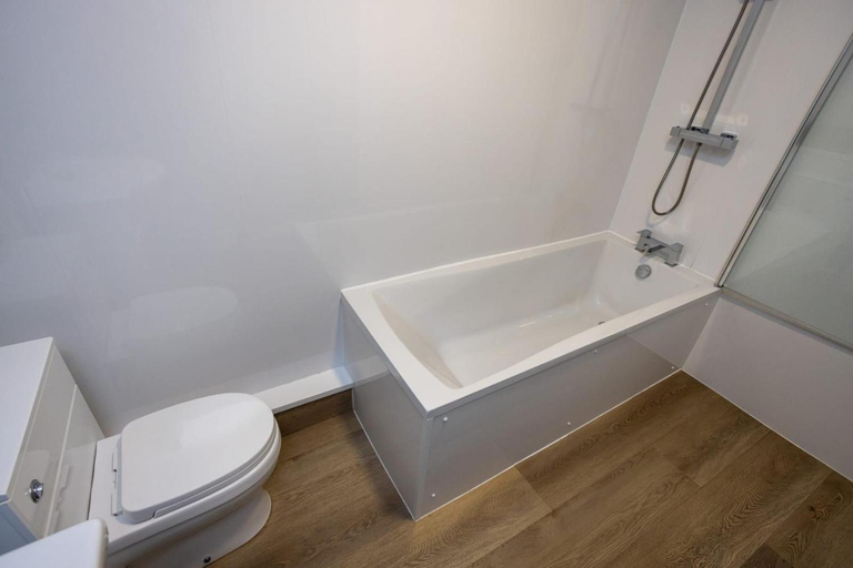 Bathroom 3, The City, Durham