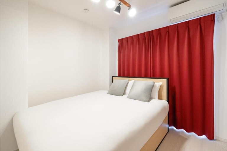 Room 4, Rufura Fukusima, Osaka