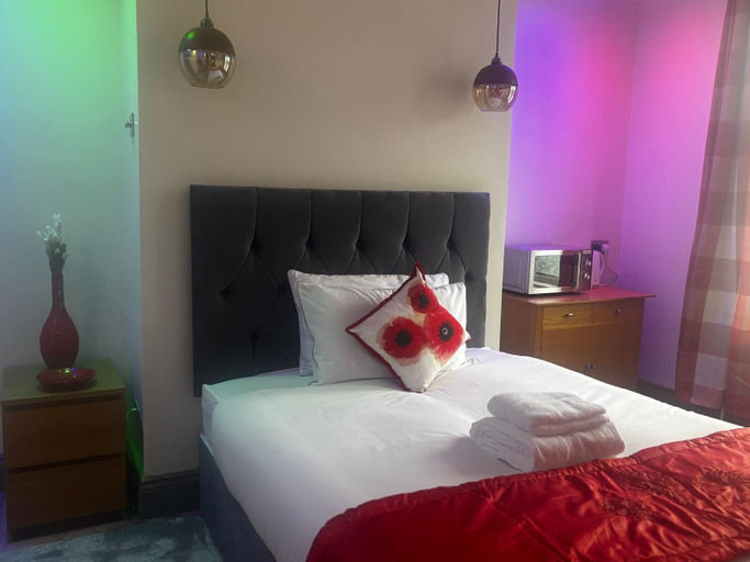 Others 2, KAYUMBA Properties LTD, Leeds