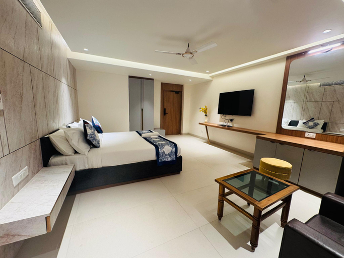 Bedroom 3, HOTEl VAISHNAVI HEIGHTS, Aurangabad