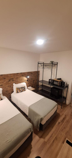 Bedroom 5, Hotel Portucalense, Porto