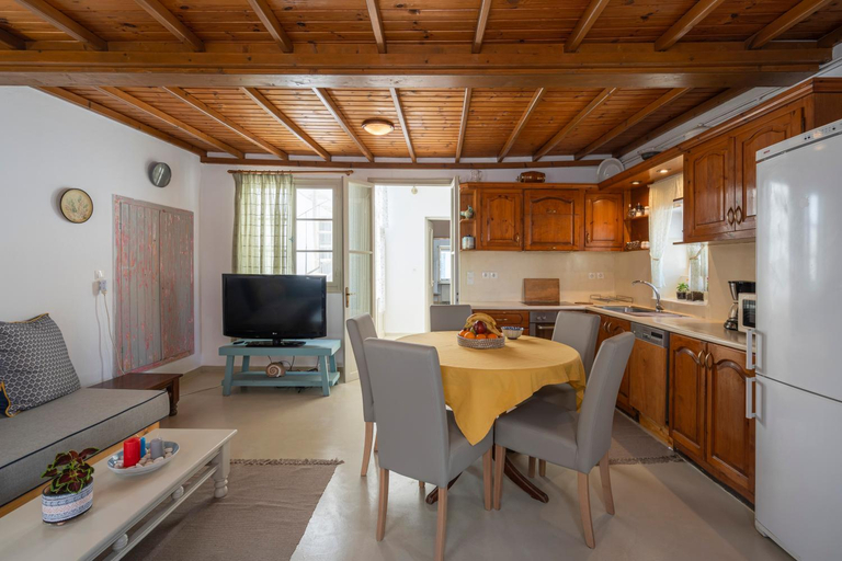 Others 4, Bougainvillea House, South Aegean