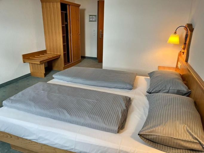 Bedroom 2, Fichtelgebirgshof, Kulmbach