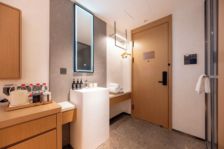 Room 2, qiannajiudian, Beijing