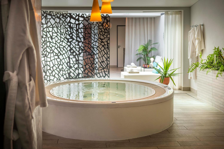 Bathroom 4, Atlantic Hotel & Spa, Vendée