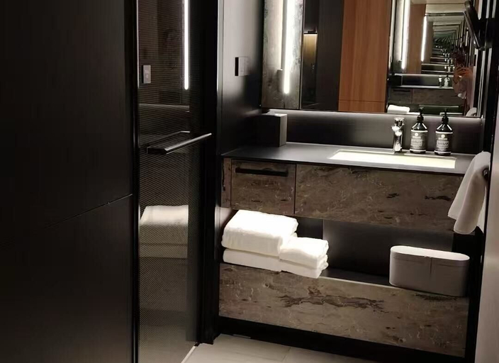 Bathroom 3, IntercityHotel Guangzhou Railway Station, Guangzhou