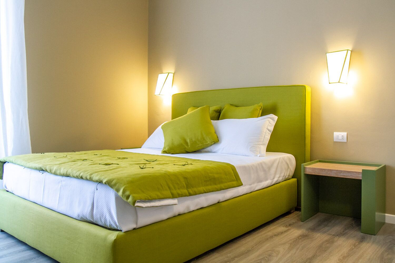 Bedroom 4, Don Franco, Bari