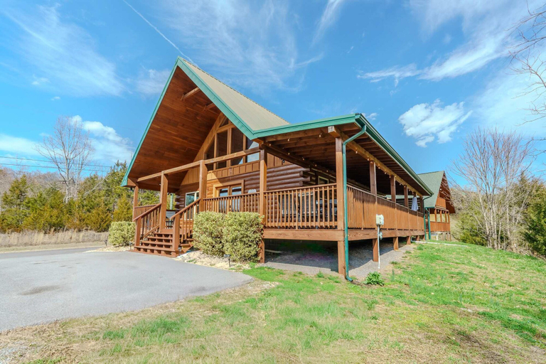Room 3, February Specials 3br-hot Tub-pet Friendly, Sevier