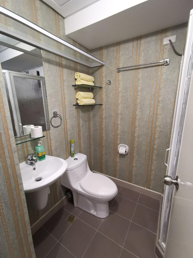 Bathroom 3, Avida Davao Condos, downtown CM Recto Avenue, Davao City, Davao City