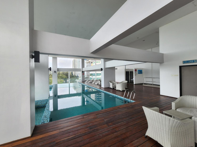 Sport & Beauty 2, Sunrise Gurney Seafront Executive Premium Suite , Penang Island