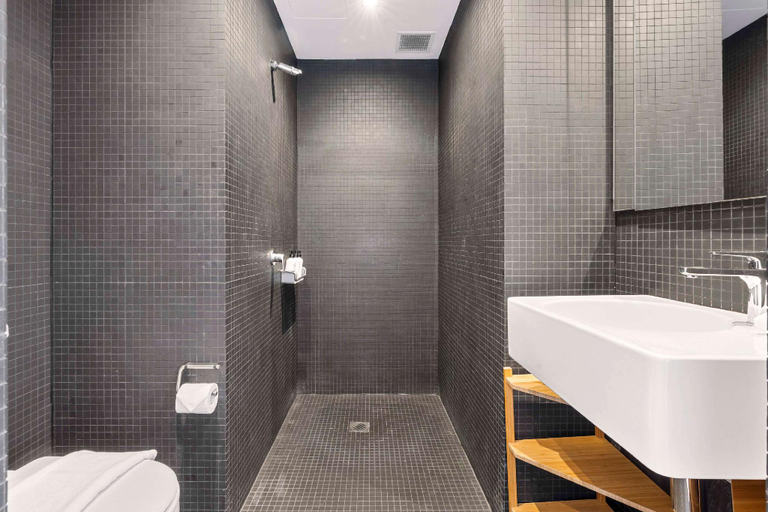 Bathroom 3, Apartment in Darlinghurst, Sydney