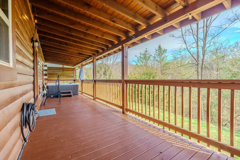 Room 4, February Specials 3br-hot Tub-pet Friendly, Sevier