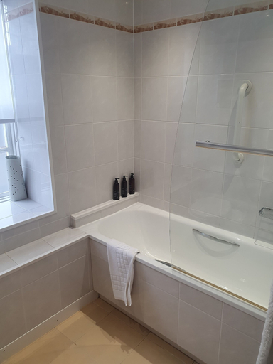 Bathroom 4, Best Western Moores Central