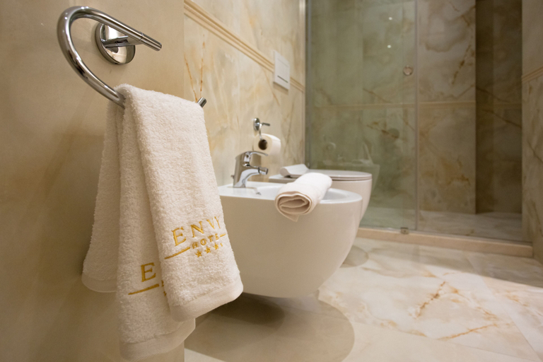 Bathroom 4, Envy Hotel, Durrësit