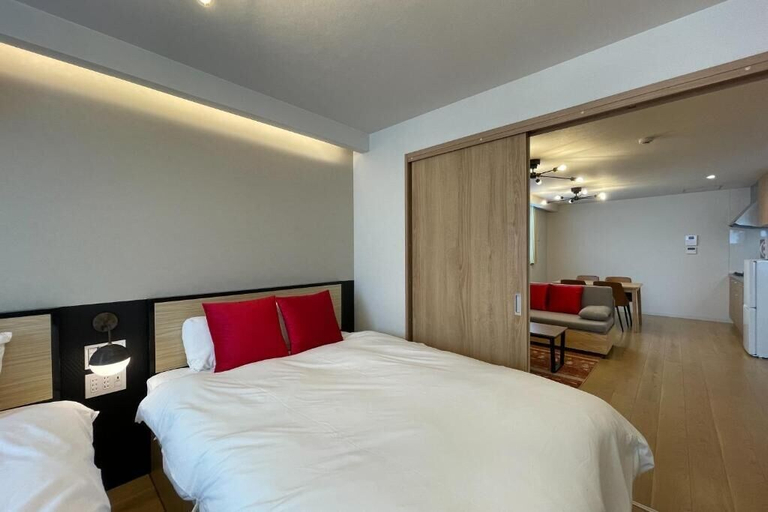 Room 4, SEED Tanimachi 6-chome, Osaka