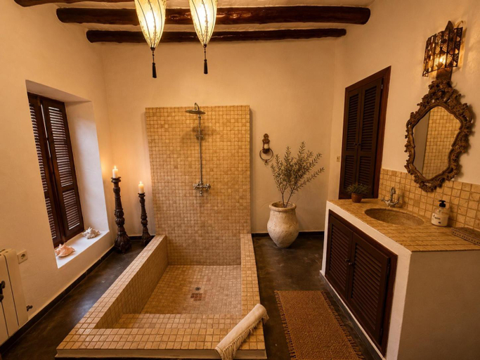 Bathroom 4, Finca Dariana Padel & Pool, Málaga