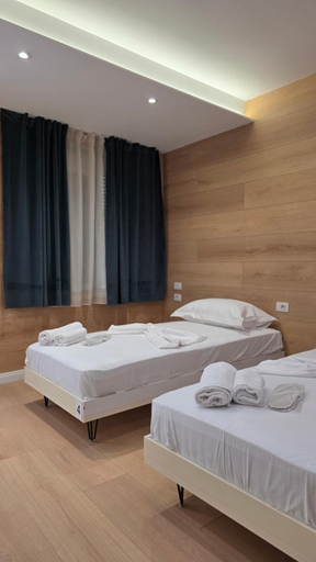 Bedroom 2, The Bearded Dad Hostel, Tiranës