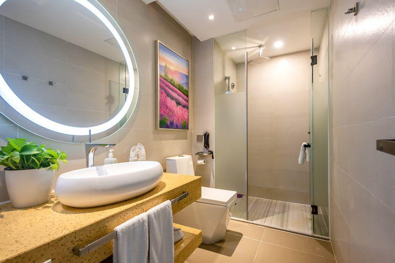 Bathroom 4, Lavande Hotel (Qingdao North Railway Station Siliu South Road), Qingdao
