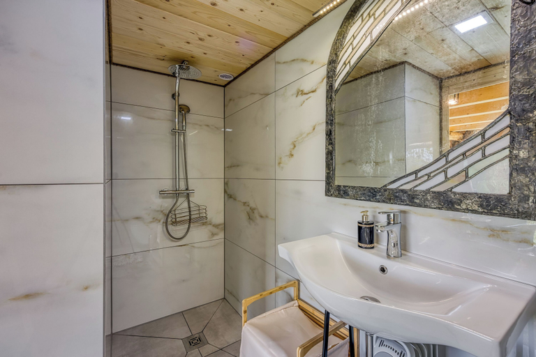 Bathroom 3, Luxury Glamping House Pia, Ivancna Gorica