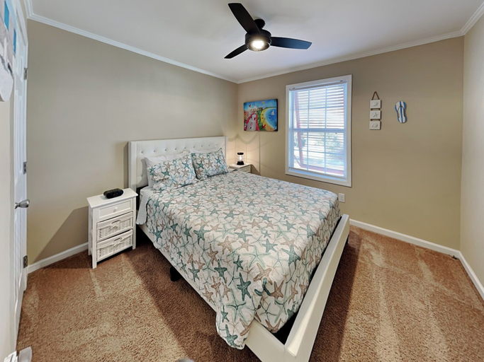 Bedroom 2, Starboard Shores, Pender