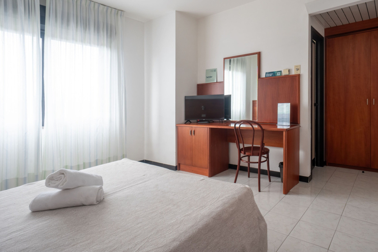 Room 4, Hotiday Cagliari Sant'Elena, Cagliari