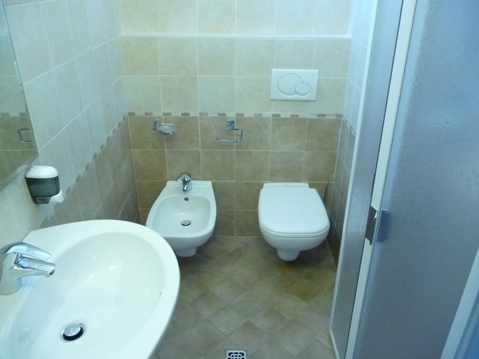Bathroom 4, Hotel Desiree, Forli' - Cesena