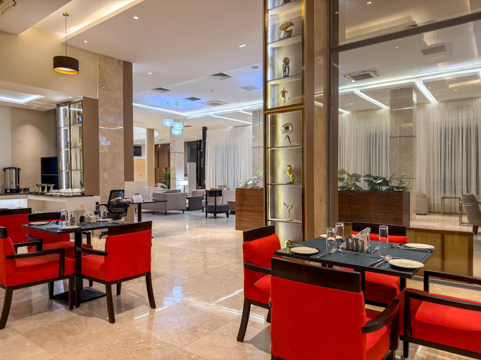 Restaurant 5, Villa Park Hotel Abuja, AbujaMun