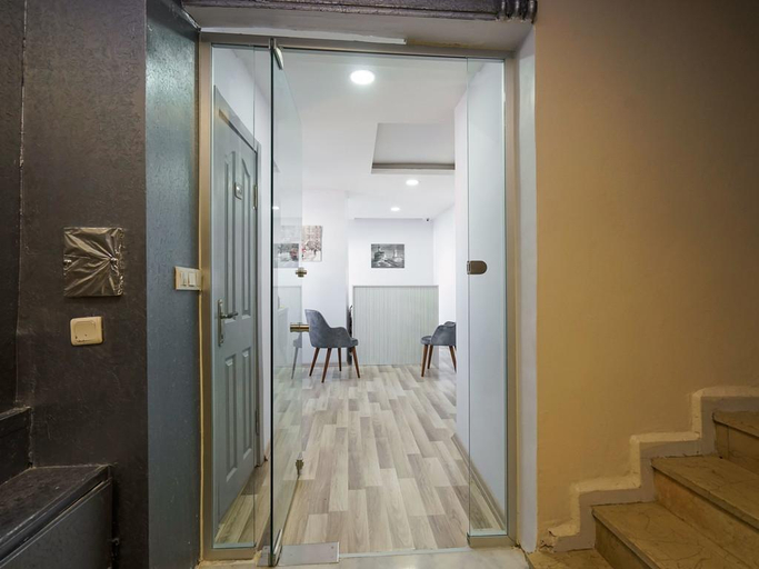 Others 3, Element Residence, Beyoğlu