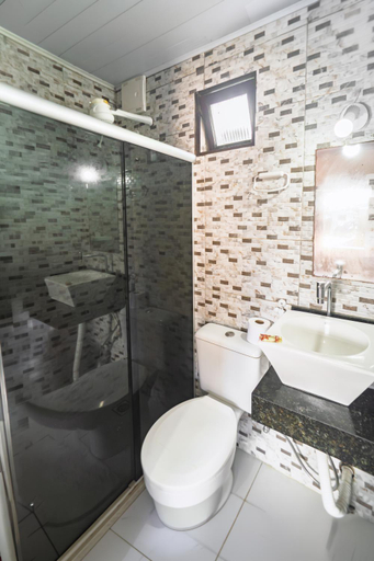 Bathroom 2, Tapirandu Pousada, Cairu