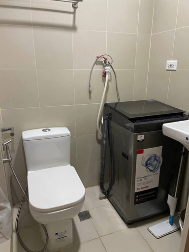 Bathroom 4, Her Casa Stays, Parañaque