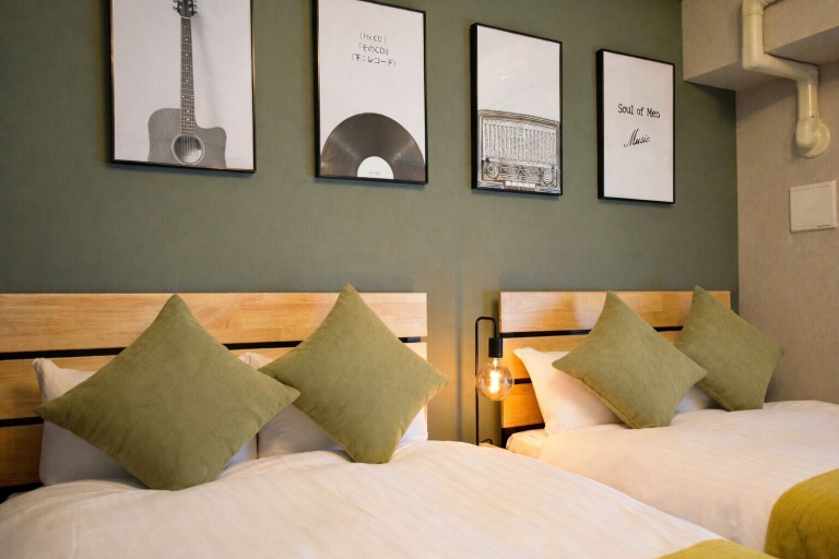 Room 4, Grandz Arita Nipponbashi, Osaka
