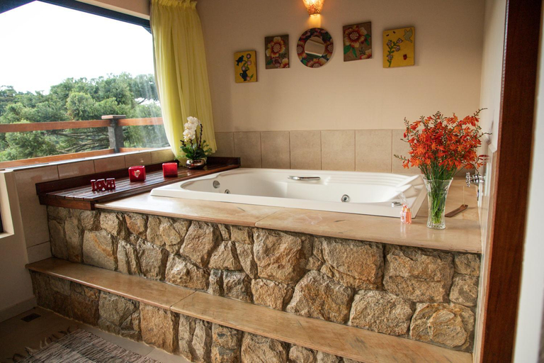 Bathroom 4, Pousada Toca da Onca, Gonçalves