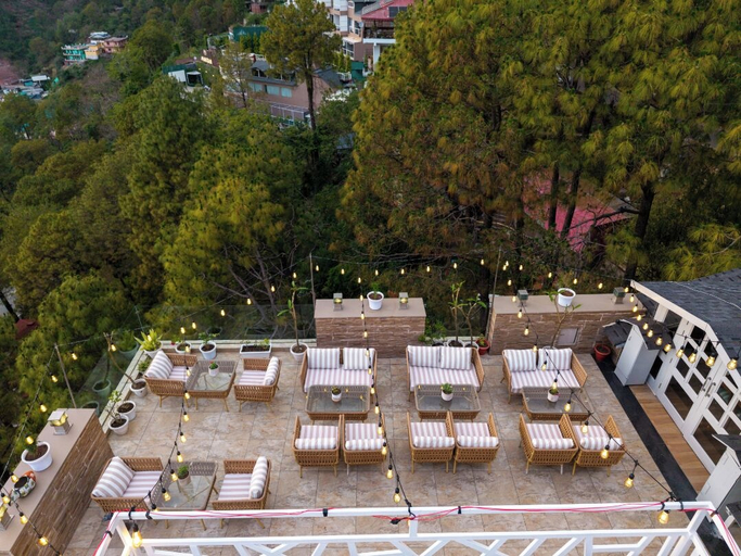 Rooftop terrace 5, DLS whispering wind, Solan