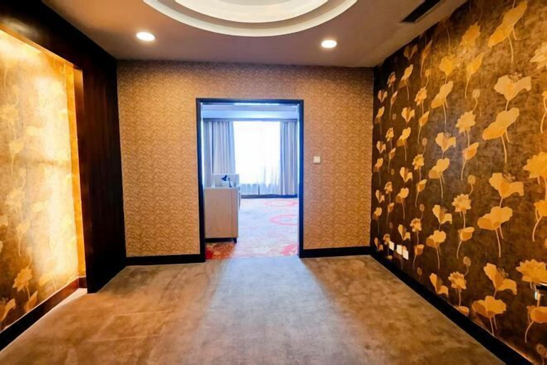 Room 3, Dongming International Hotel, Heze
