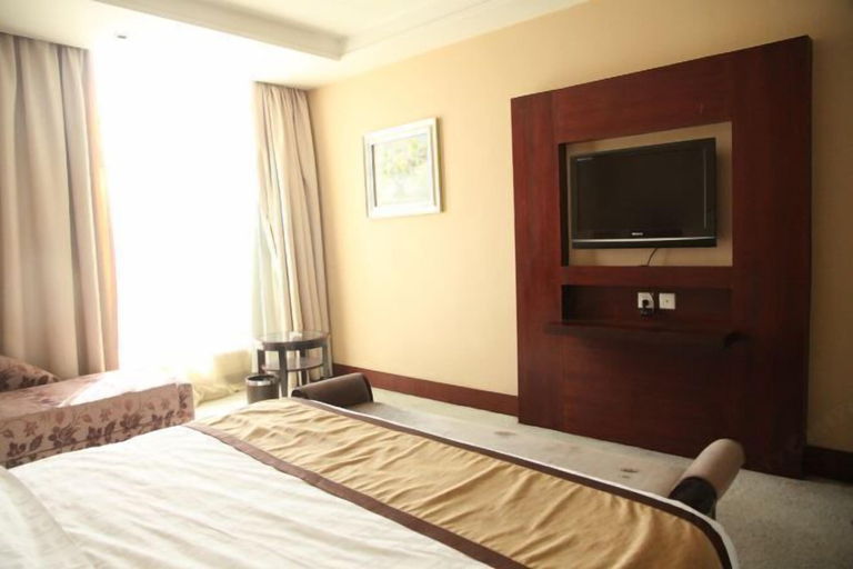 Room 4, Dongming International Hotel, Heze