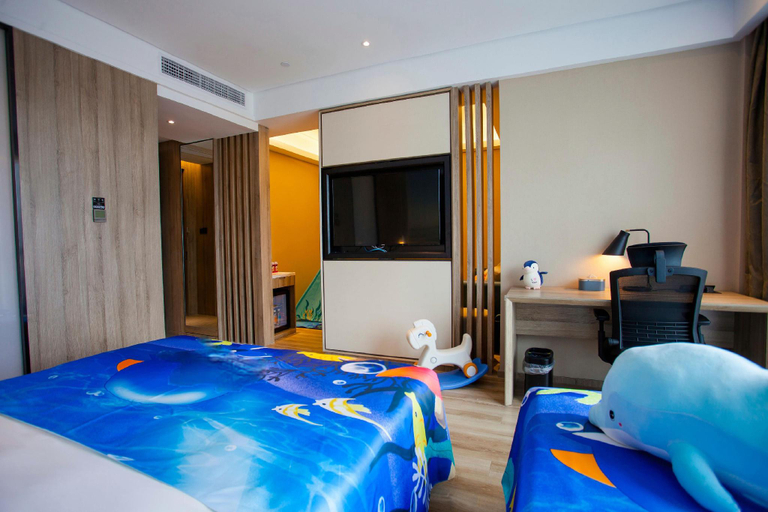 Bedroom 2, Atour Hotel Ningbo Xiangshan Binhai Avenue, Ningbo
