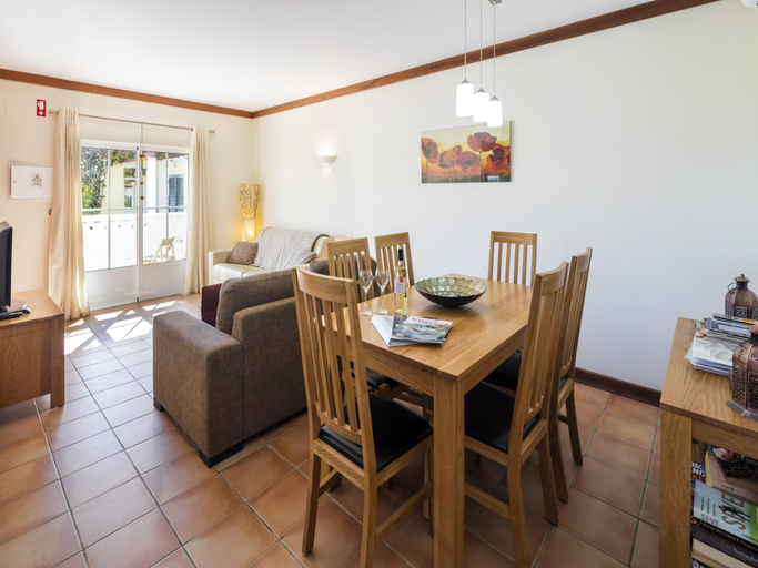 3, Apartment near Praia do Carvalho Beach, Lagoa